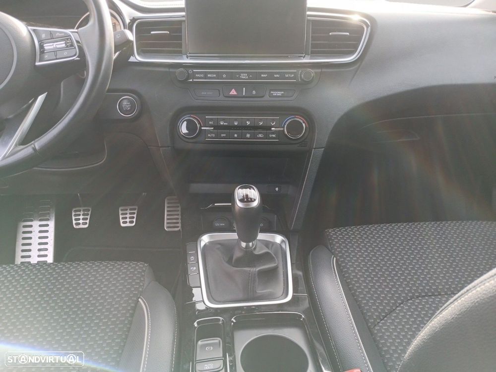 Kia Ceed 1.0 T-GDI GT Line - 11