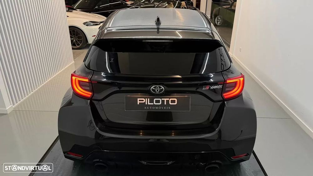 Toyota GR Yaris WRC Triple Edition - 9