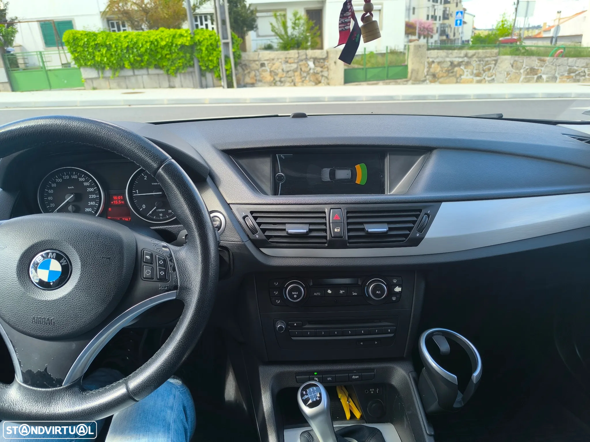 BMW X1 20 d sDrive - 8