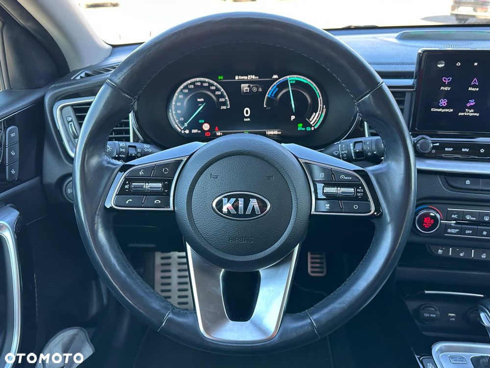 Kia Ceed 1.6 GDI DCT OPF Platinum Edition - 25