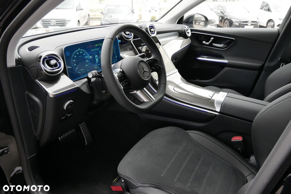 Mercedes-Benz GLC - 19