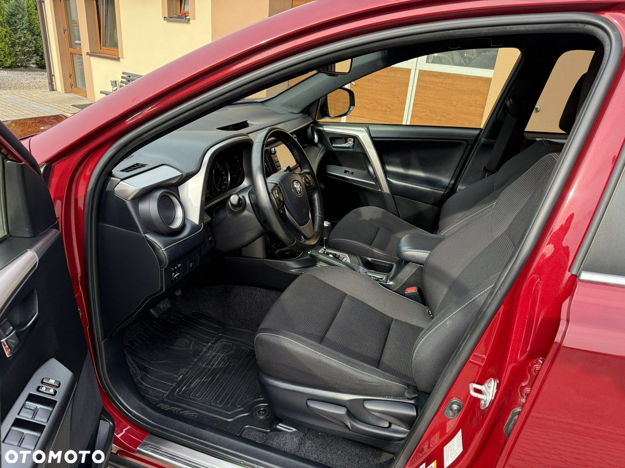 Toyota RAV4 - 21