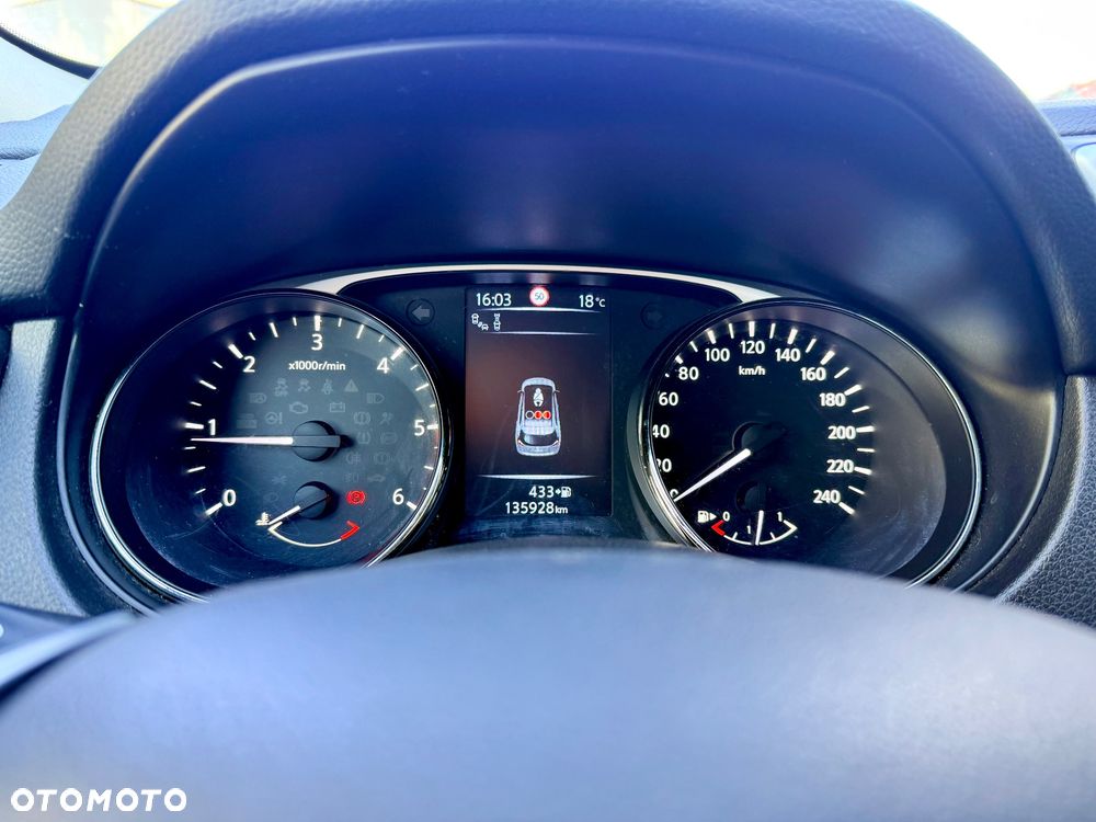 Nissan X-Trail 1.6 DCi Tekna 2WD - 4