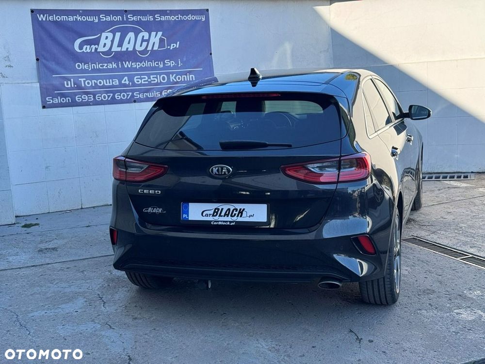 Kia Ceed - 26