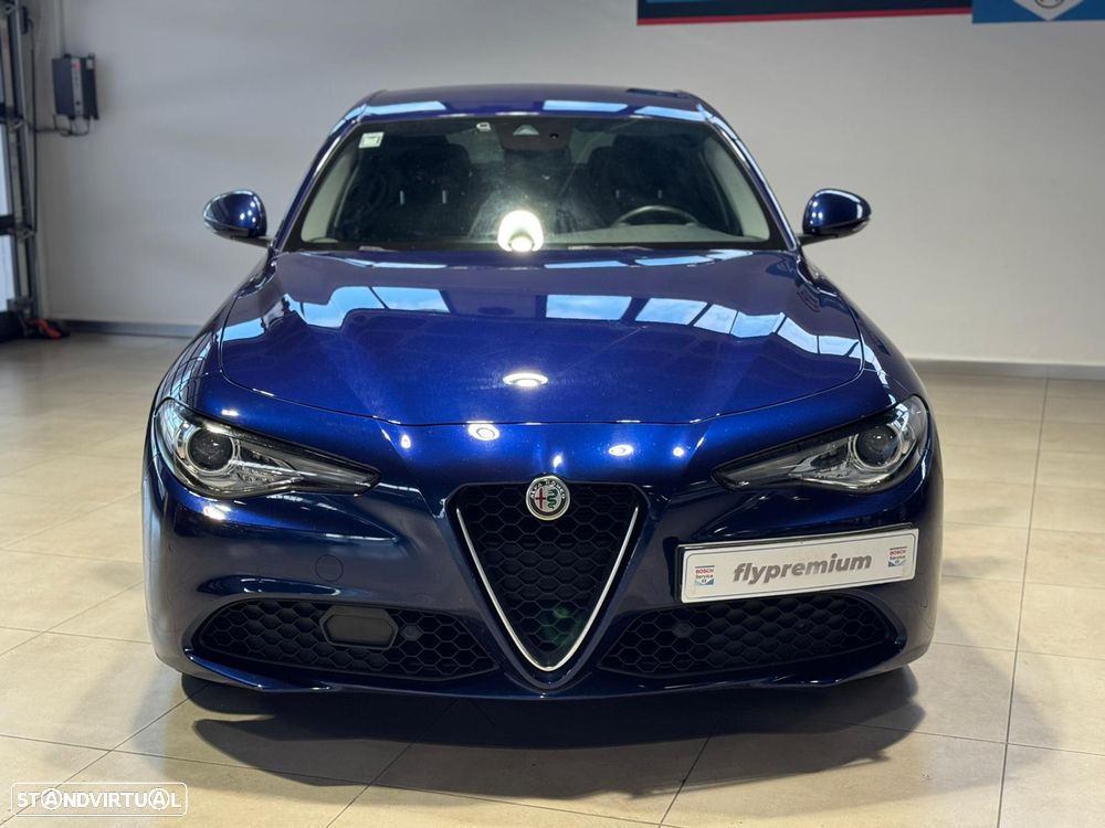 Alfa Romeo Giulia 2.2 D Sprint AT8 - 3