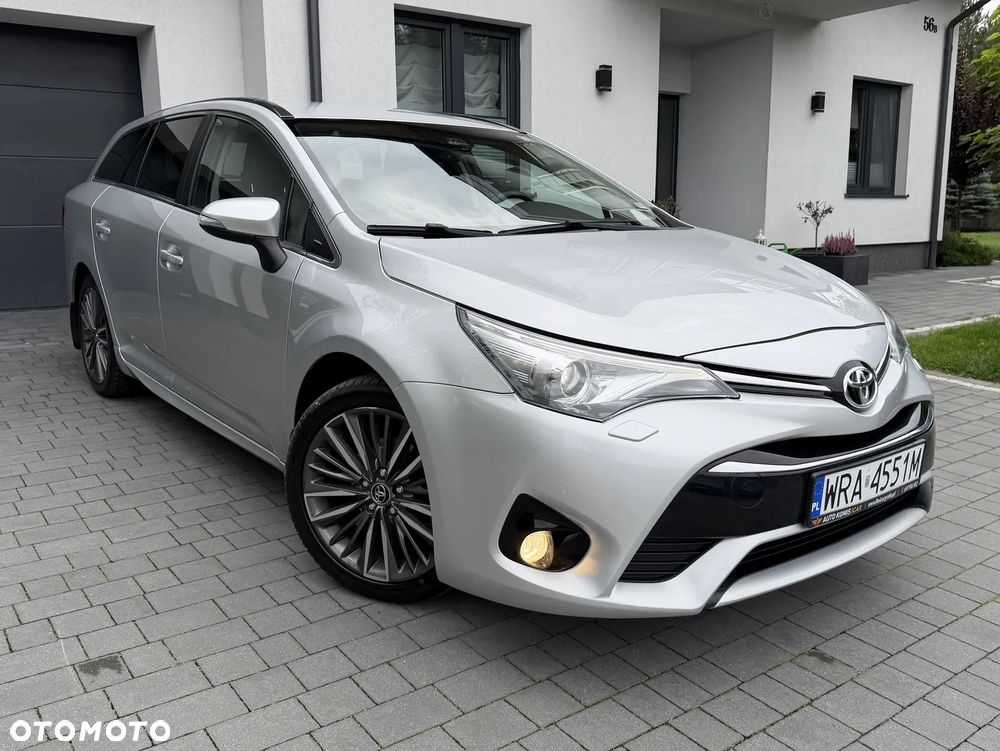 Toyota Avensis 1.8 Premium - 3