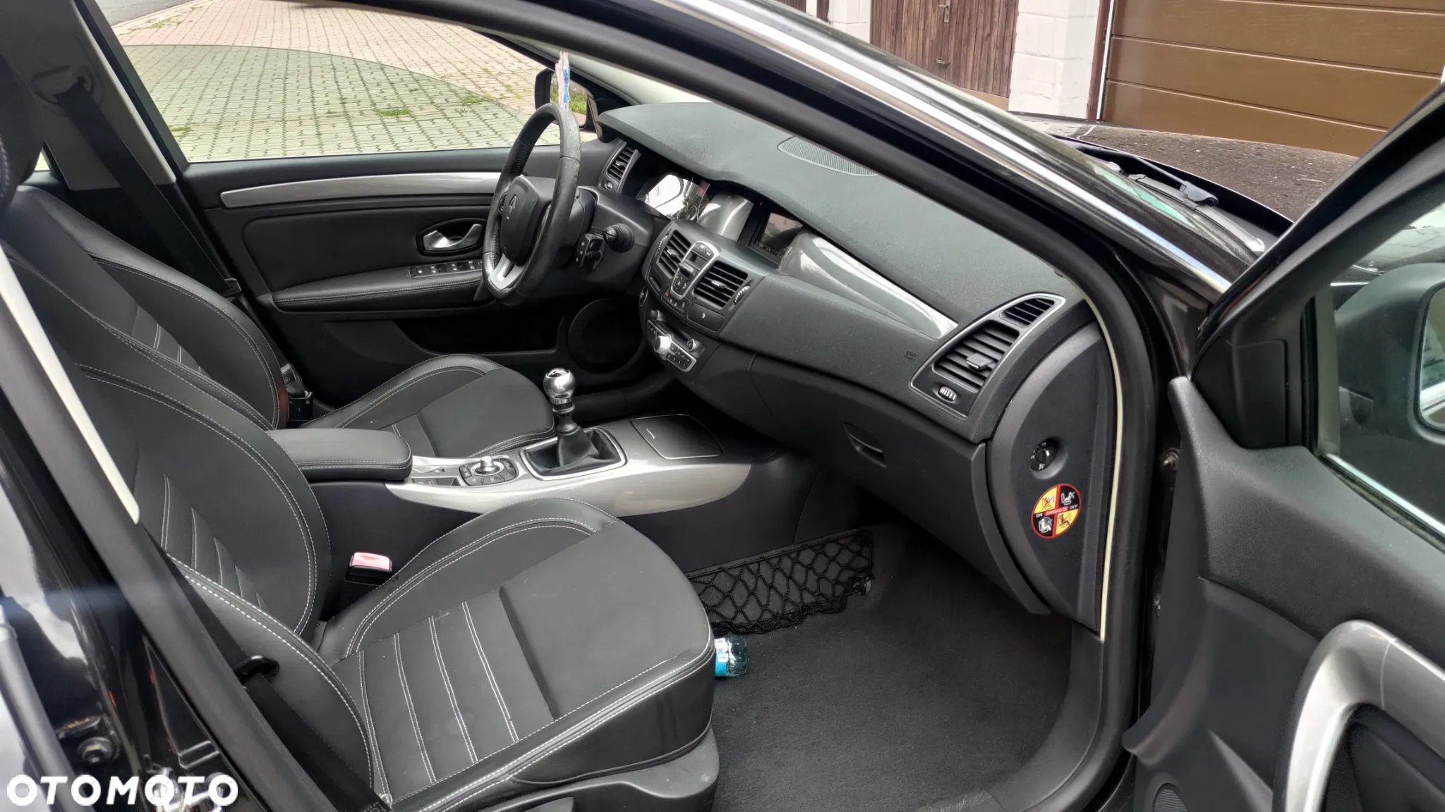 Renault Laguna Grandtour dCi 110 FAP Dynamique - 8
