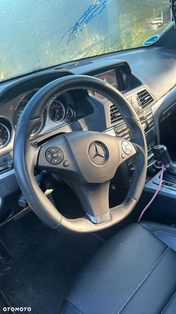 Mercedes-Benz Klasa E ver-200-cgi-blueefficiency - 4