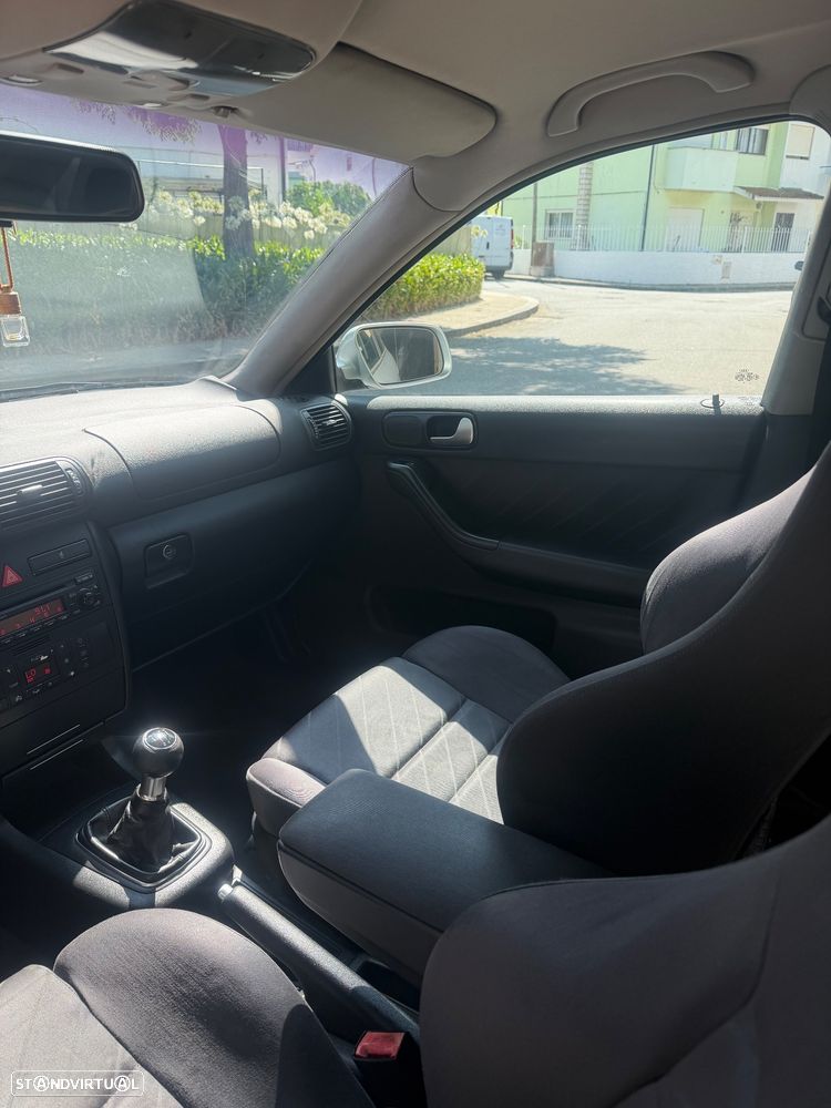 Audi A3 1.6 Ambition - 10