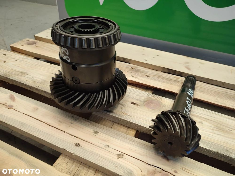Mechanizm różnicowy Fendt 820 (15x34)(7450400403) - 5