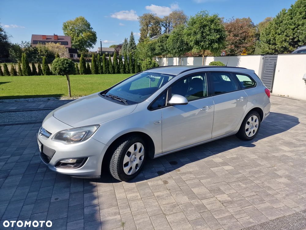 Opel Astra IV 1.4 T Essentia EU6 - 2