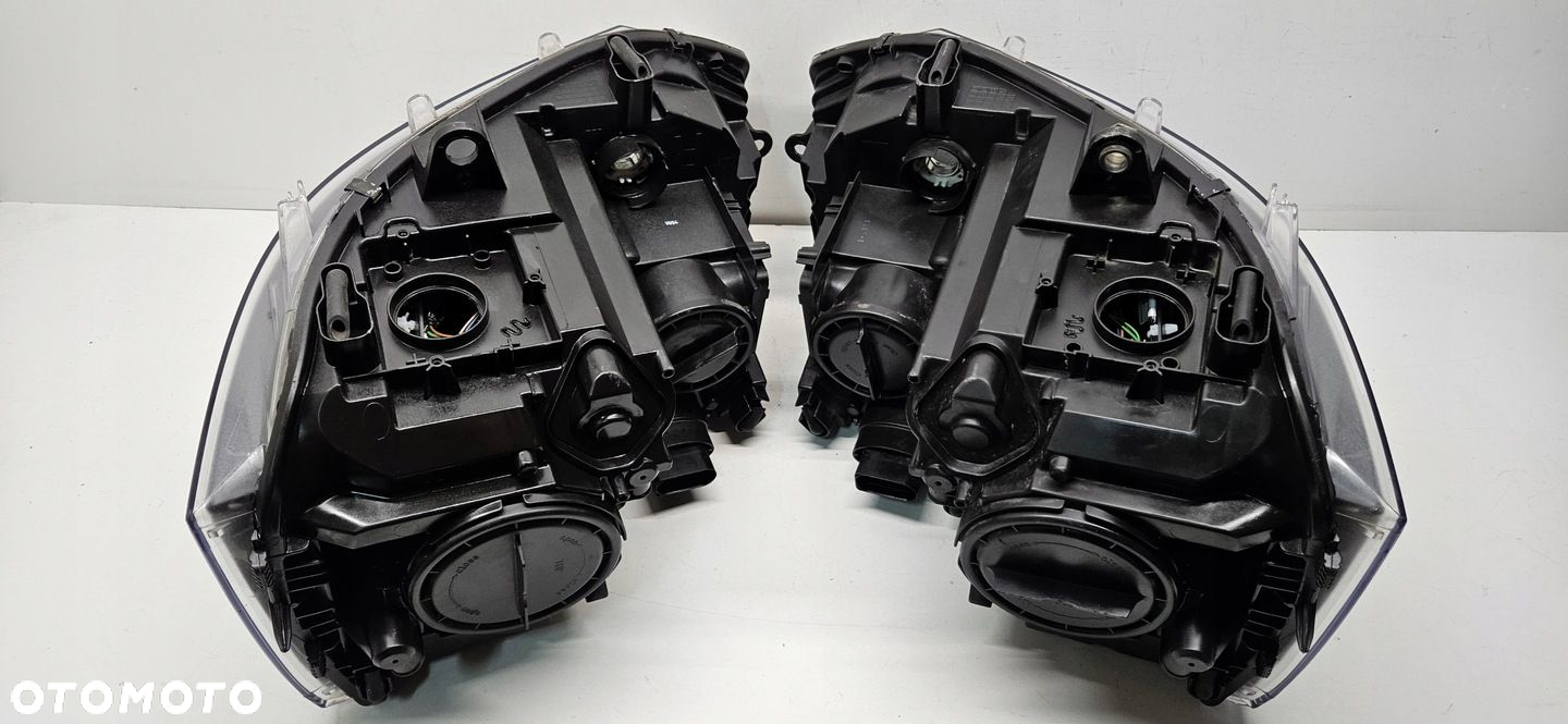 VW T5 LIFT 7E5 XENON LED LEWY PRAWY REFLEKTOR LAMPA LEWA PRAWA - 10
