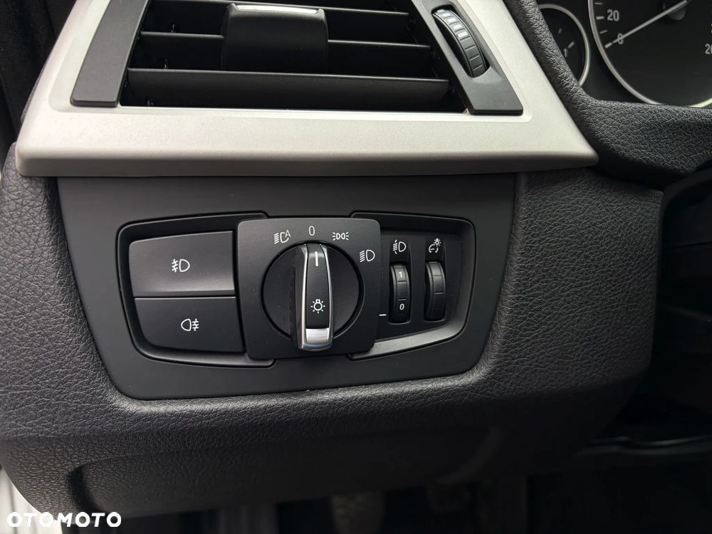 BMW 3GT 320d Advantage sport - 31