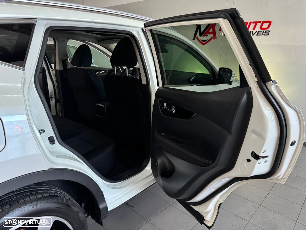 Nissan Qashqai 1.2 DIG-T TEKNA+ - 21