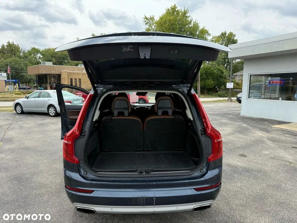 Volvo XC 90 T6 AWD Momentum 7os - 8