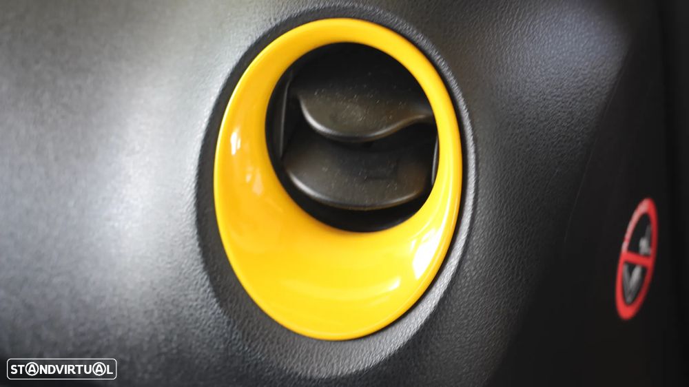 Nissan Juke 1.6 CVT n-tec - 28