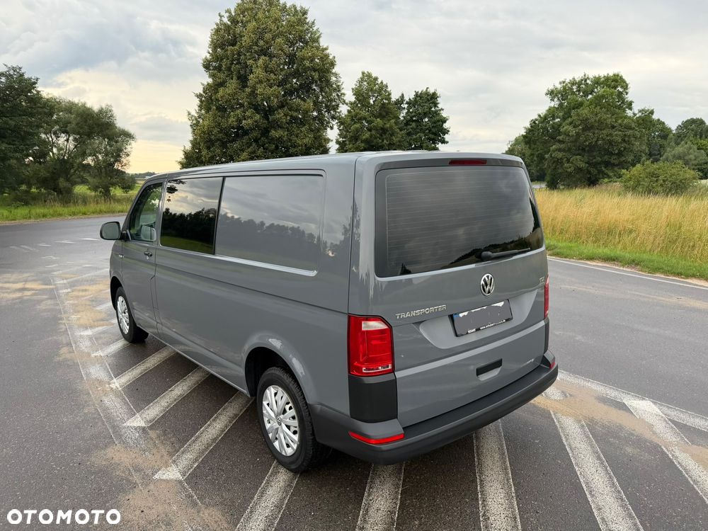 Volkswagen Transporter - 9