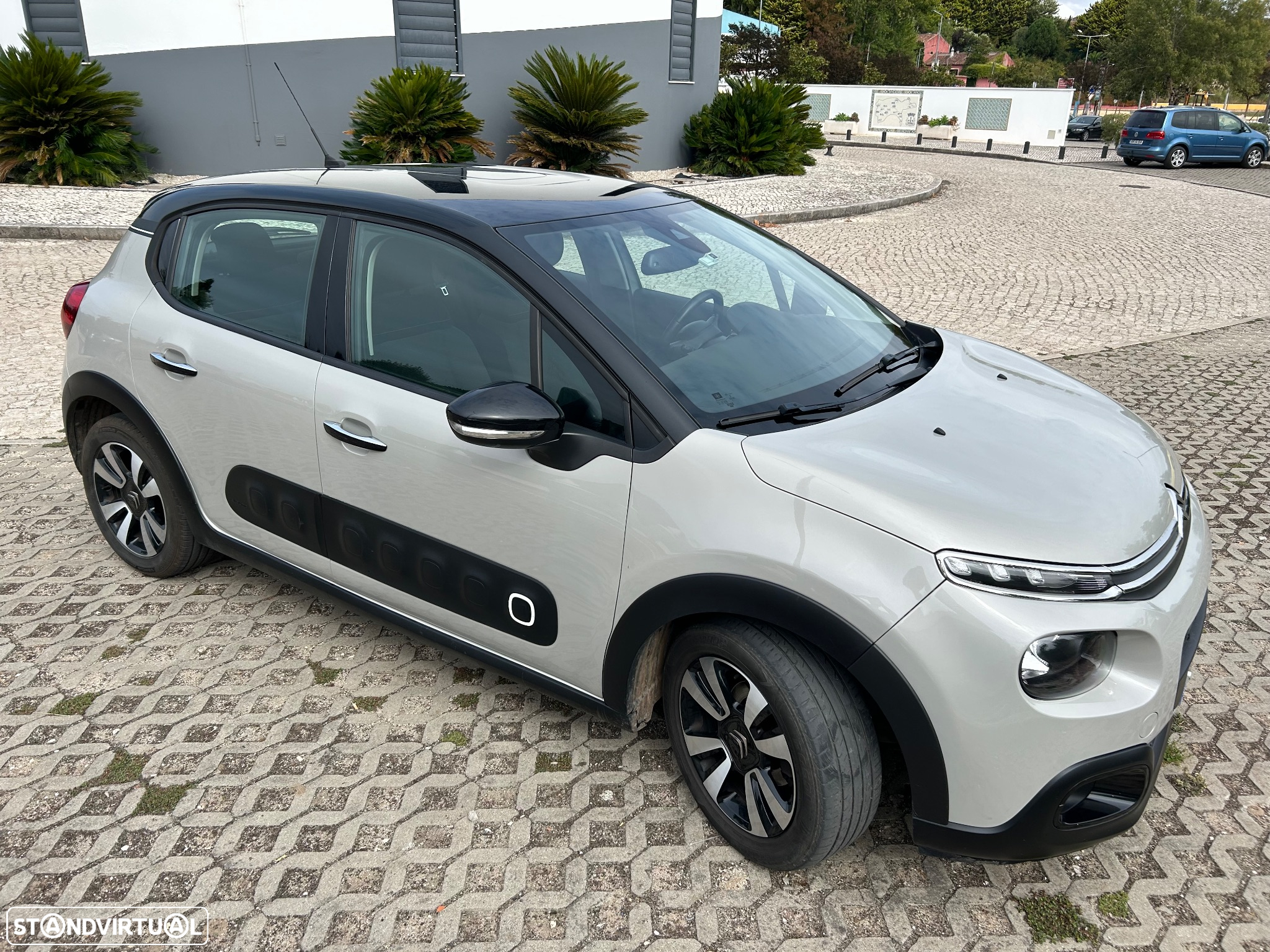 Citroën C3 1.6 BlueHDi Shine - 3