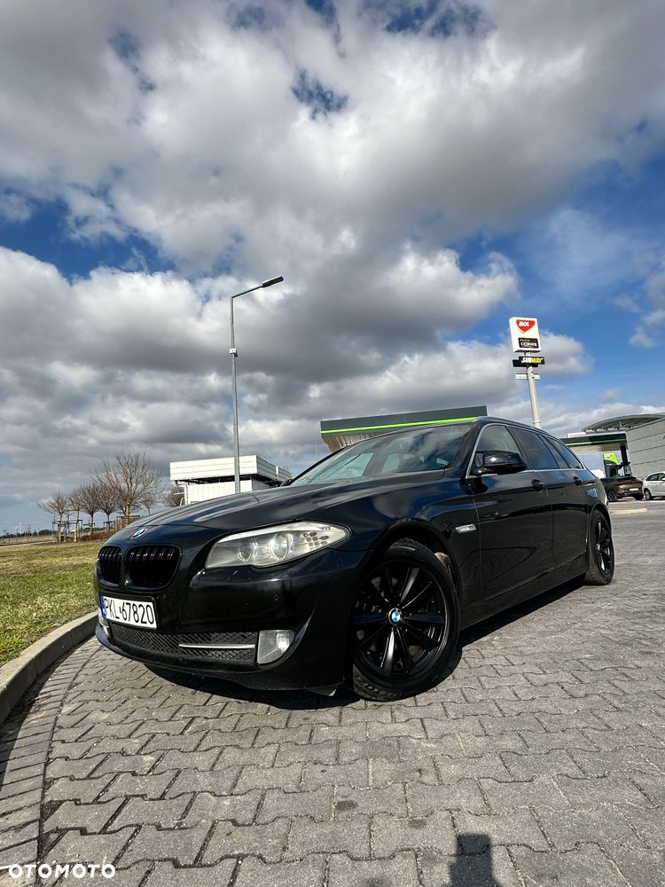 BMW Seria 5 520d Luxury Line - 15