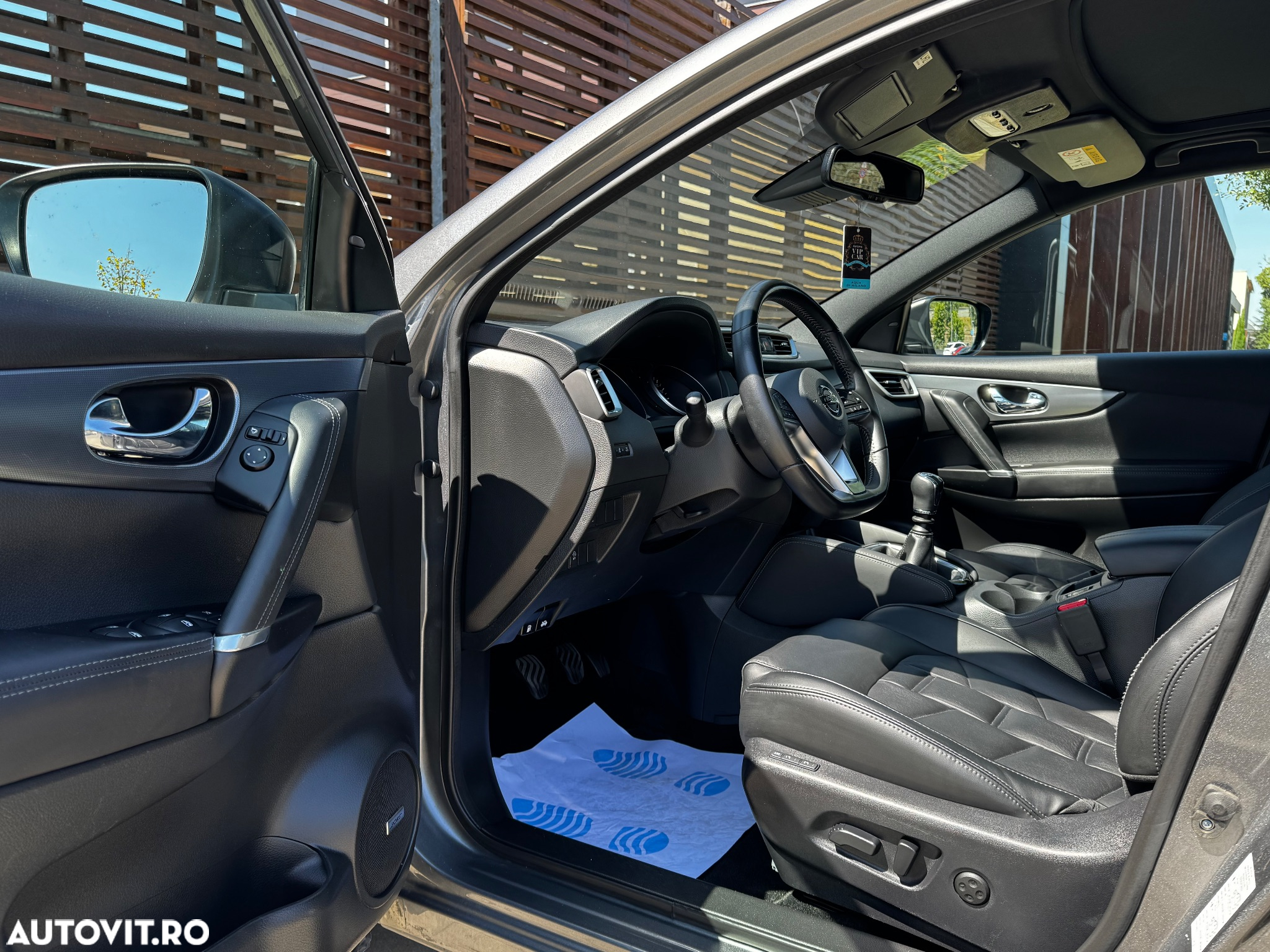Nissan Qashqai 1.7 dCi TEKNA+ - 37