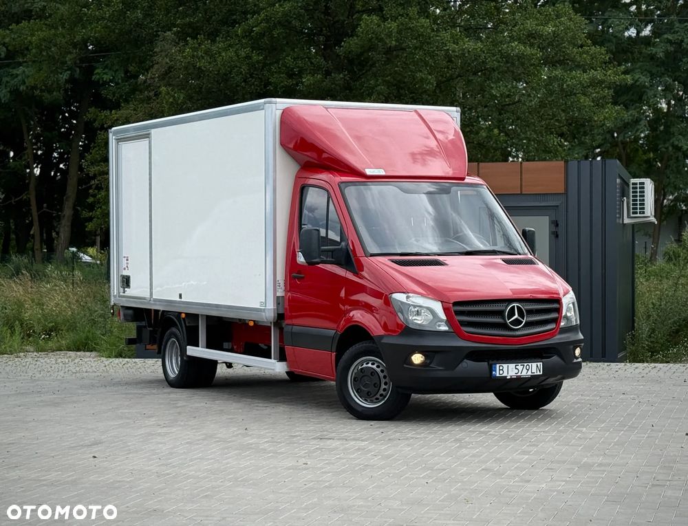 Mercedes-Benz Sprinter 519 CDI / 3.0 V6 190KM / Kontener 4,4m + Winda 750kg + Drzwi Boczne / TYLKO 225.983KM PRZEBIEGU / 2018 ROK PRODUKCJI / ZAREJESTROWANY W PL ! - 1