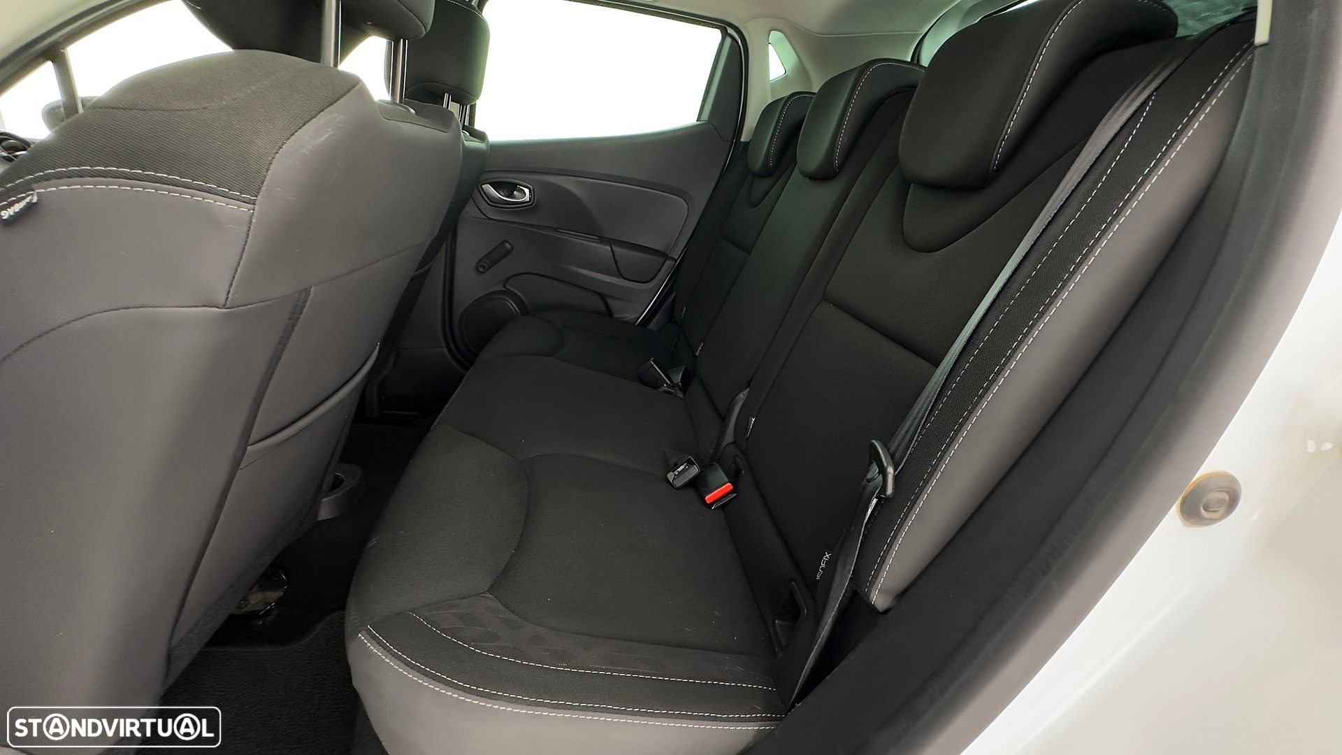 Renault Clio 0.9 TCe Limited - 45