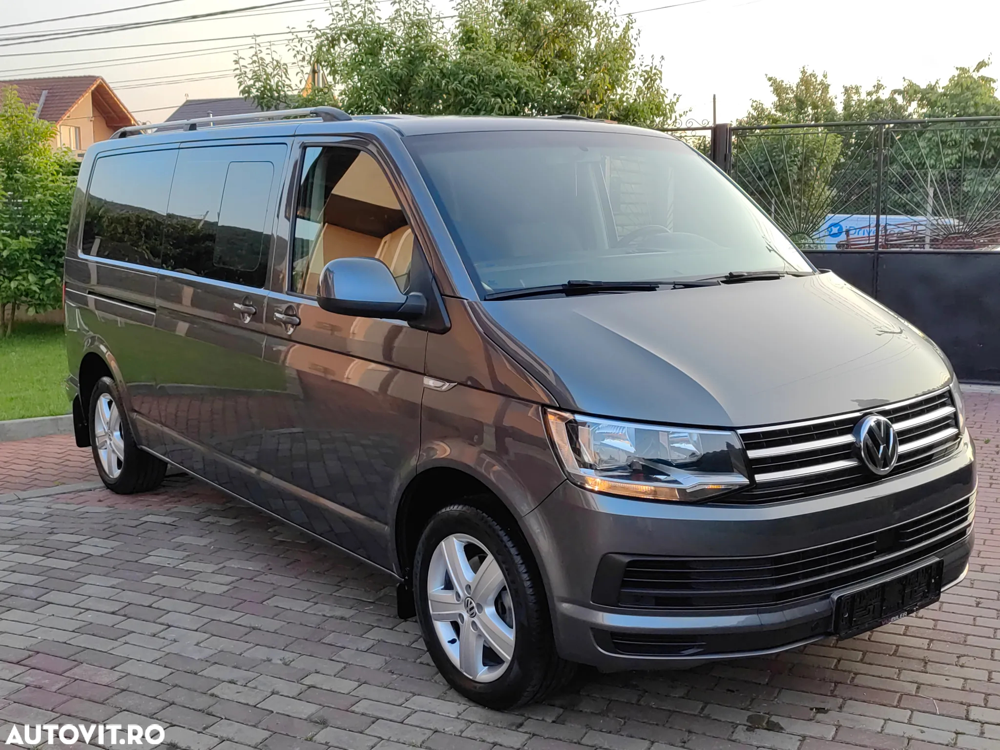 Volkswagen Caravelle T6.1 2.0 TDI 110 kW KR Comfortline DSG - 10