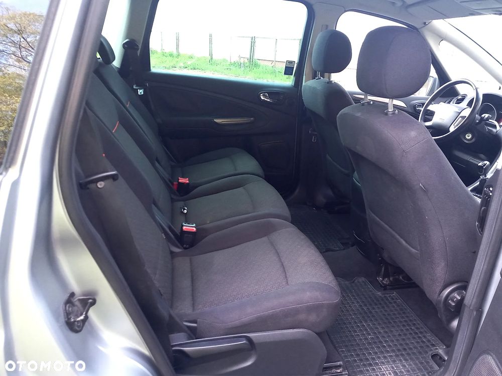 Ford S-Max 2.0 TDCi Ambiente - 23