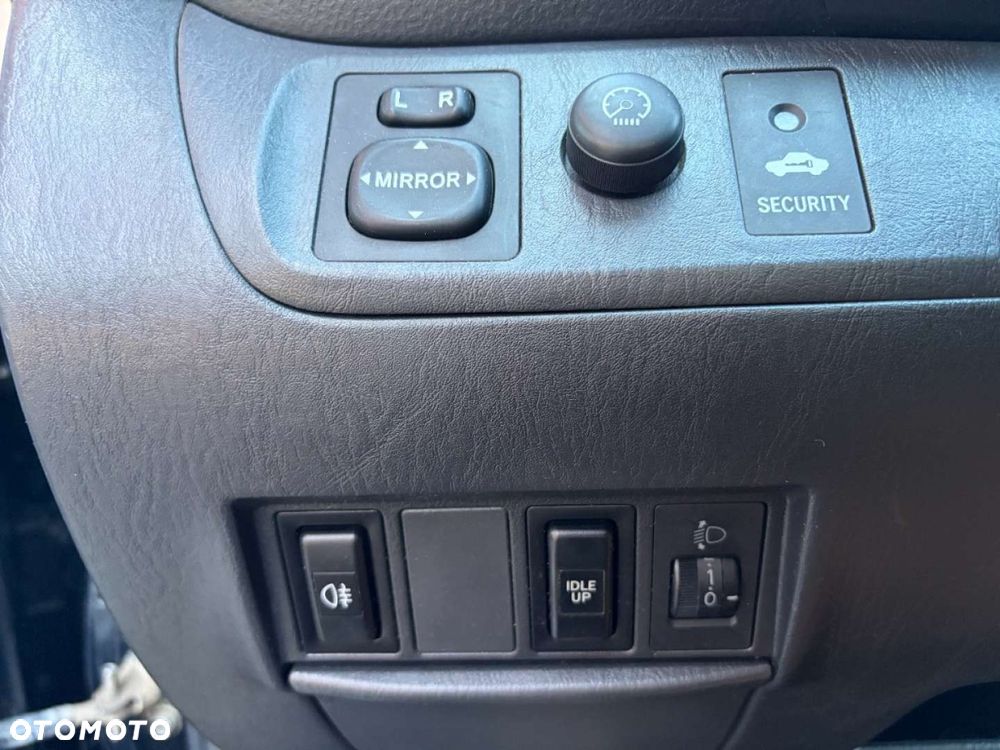 Toyota RAV4 - 18