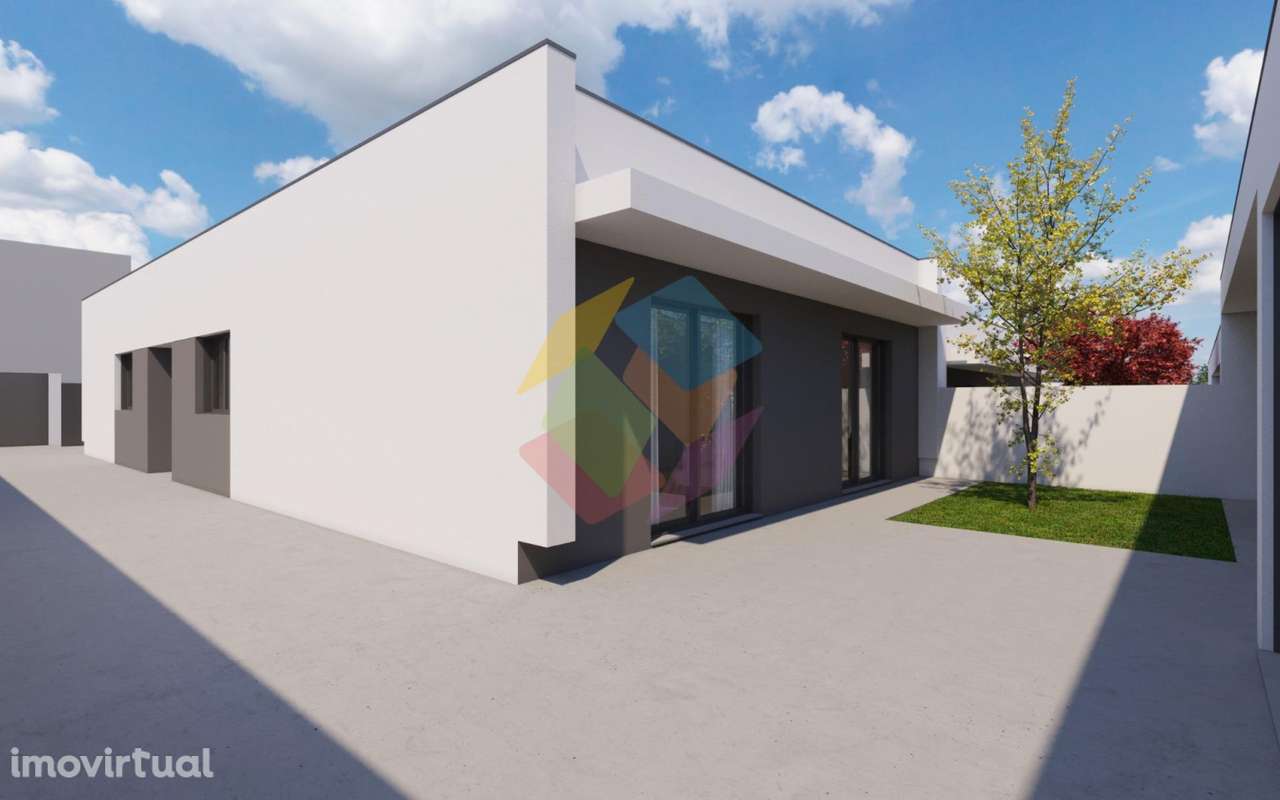 Moradia T3 Térrea Geminada de 3 frentes – Travanca, Santa Maria da - Grande imagem: 2/24