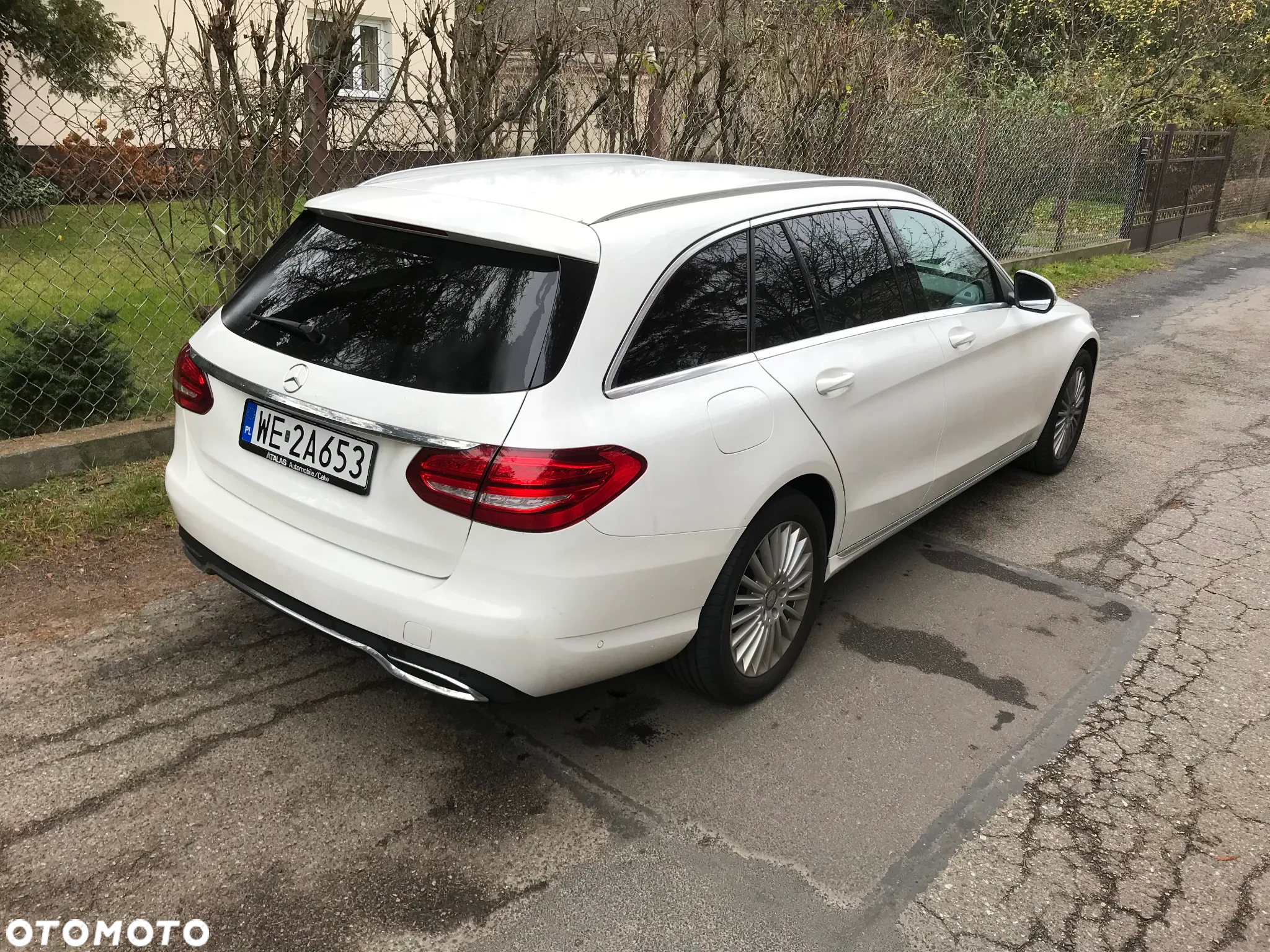 Mercedes-Benz Klasa C 200 (BlueTEC) d T 7G-TRONIC Exclusive - 4