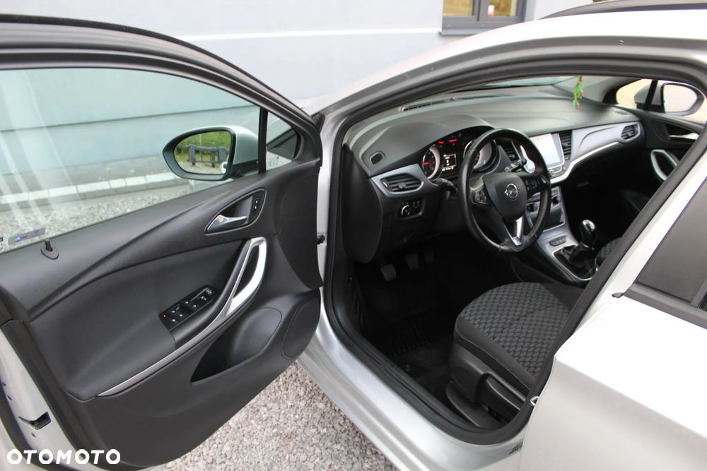 Opel Astra 1.4 Turbo Dynamic - 14