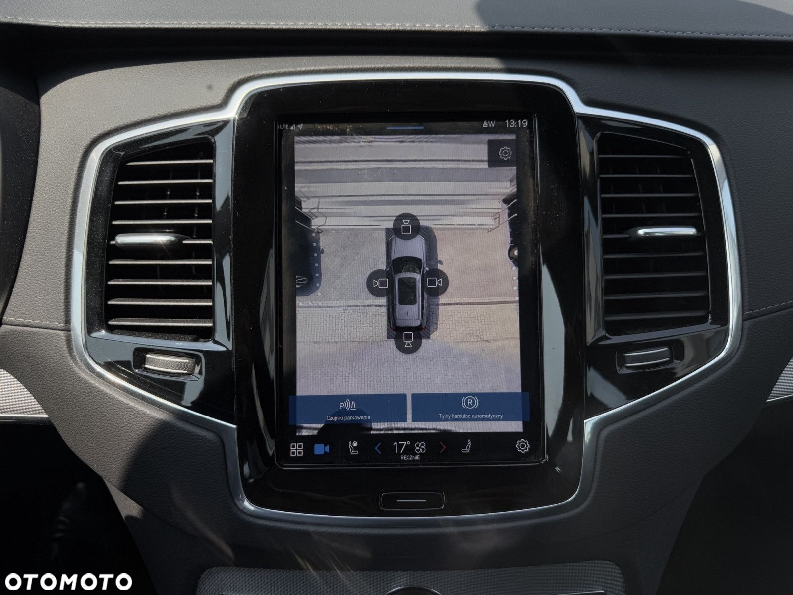 Volvo XC 90 - 24