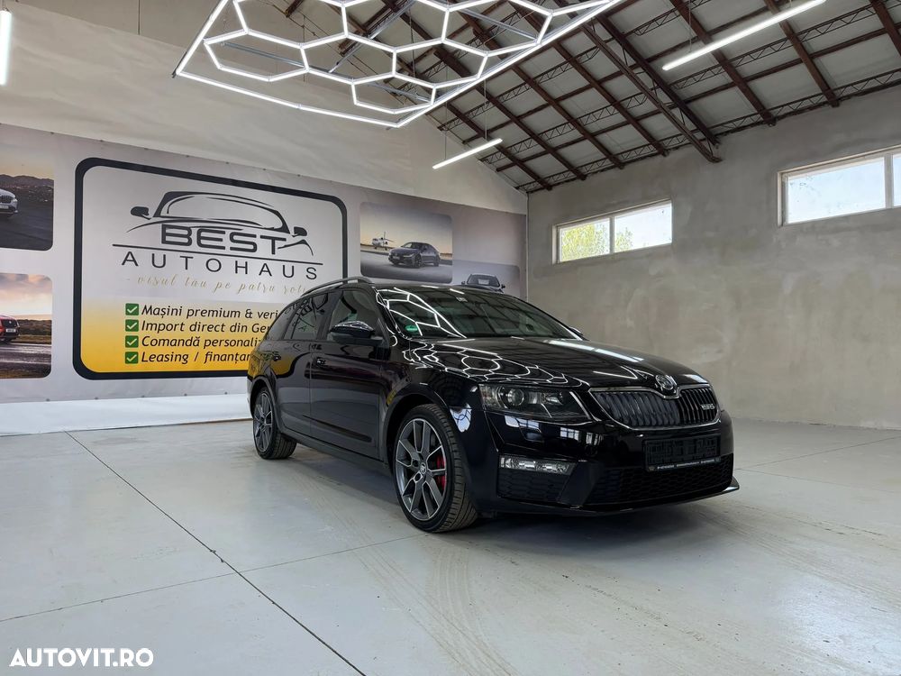 Skoda Octavia 2.0 TDI DSG RS - 1