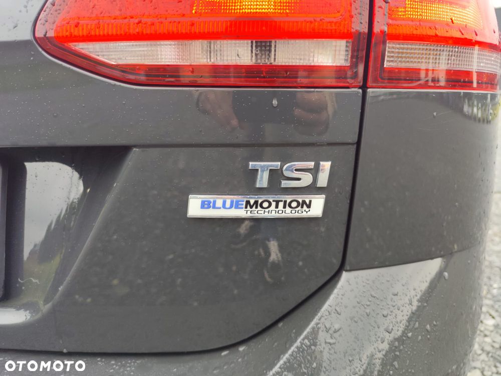 Volkswagen Golf - 27