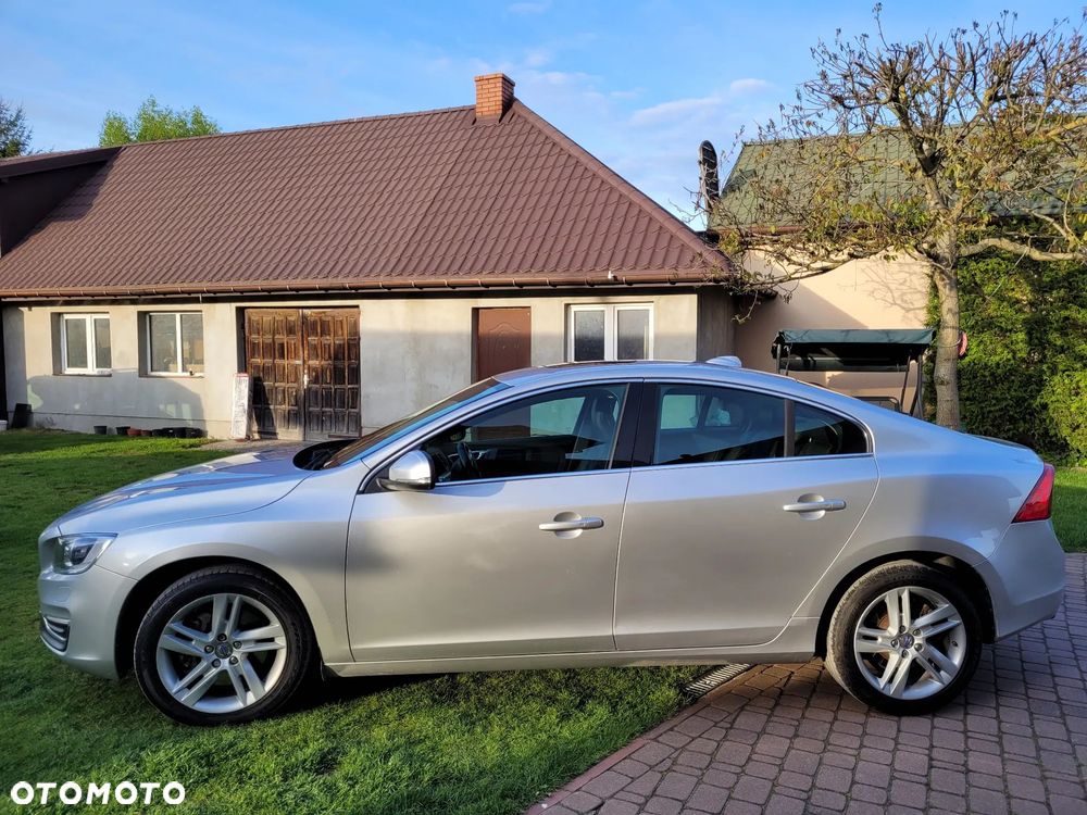 Volvo S60 2.5 T5 AWD - 1