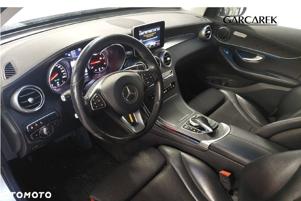 Mercedes-Benz GLC 220 d 4-Matic - 22