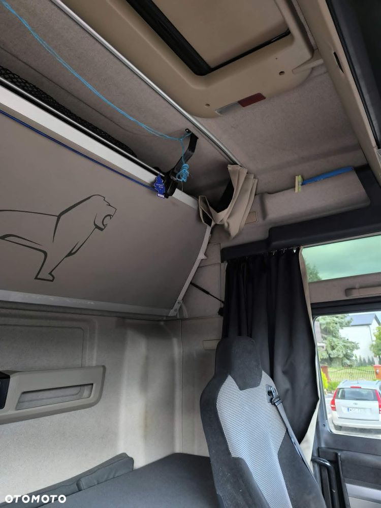 MAN TGX - 28