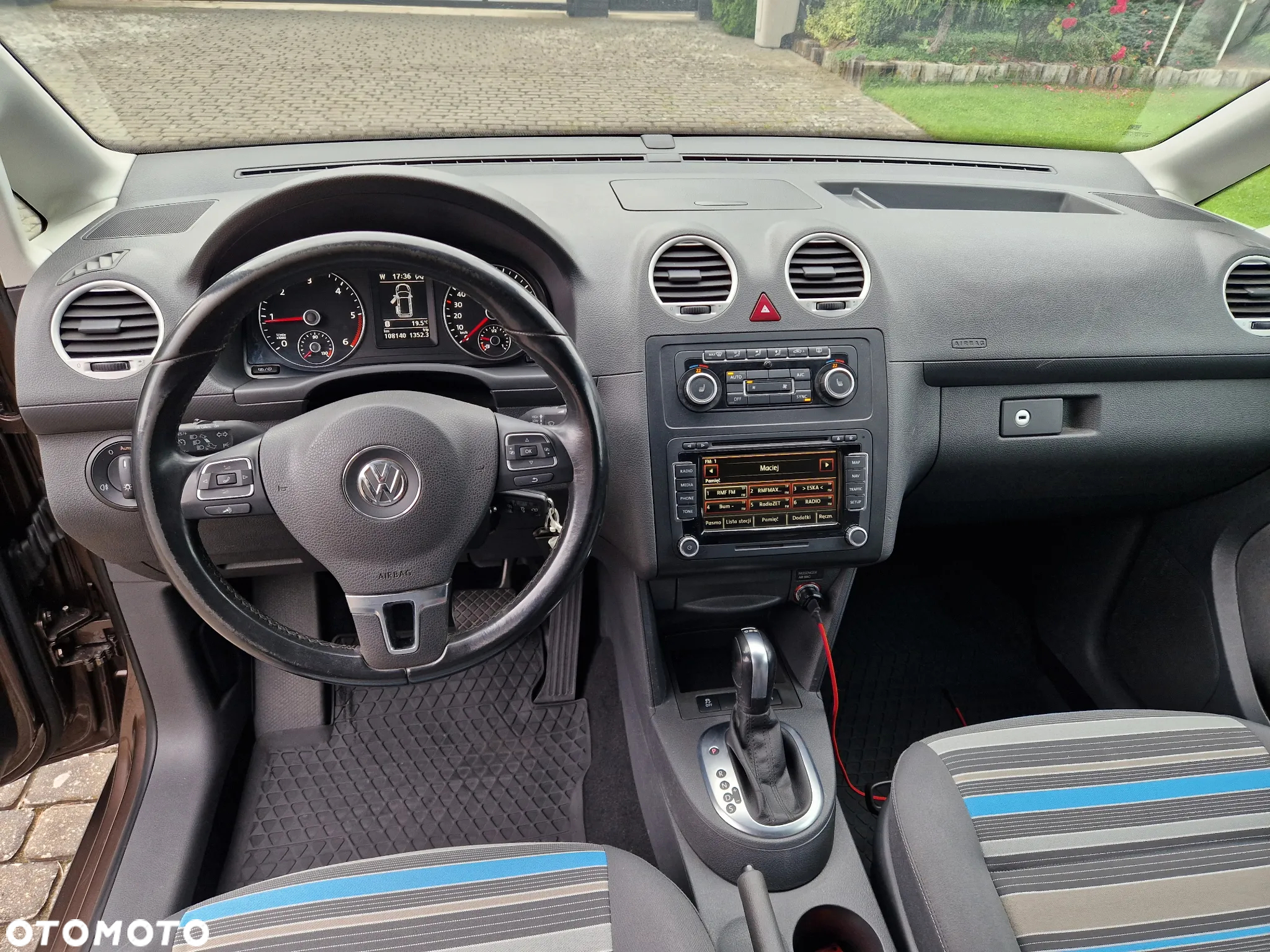 Volkswagen Caddy 2.0 TDI Comfortline DSG - 18