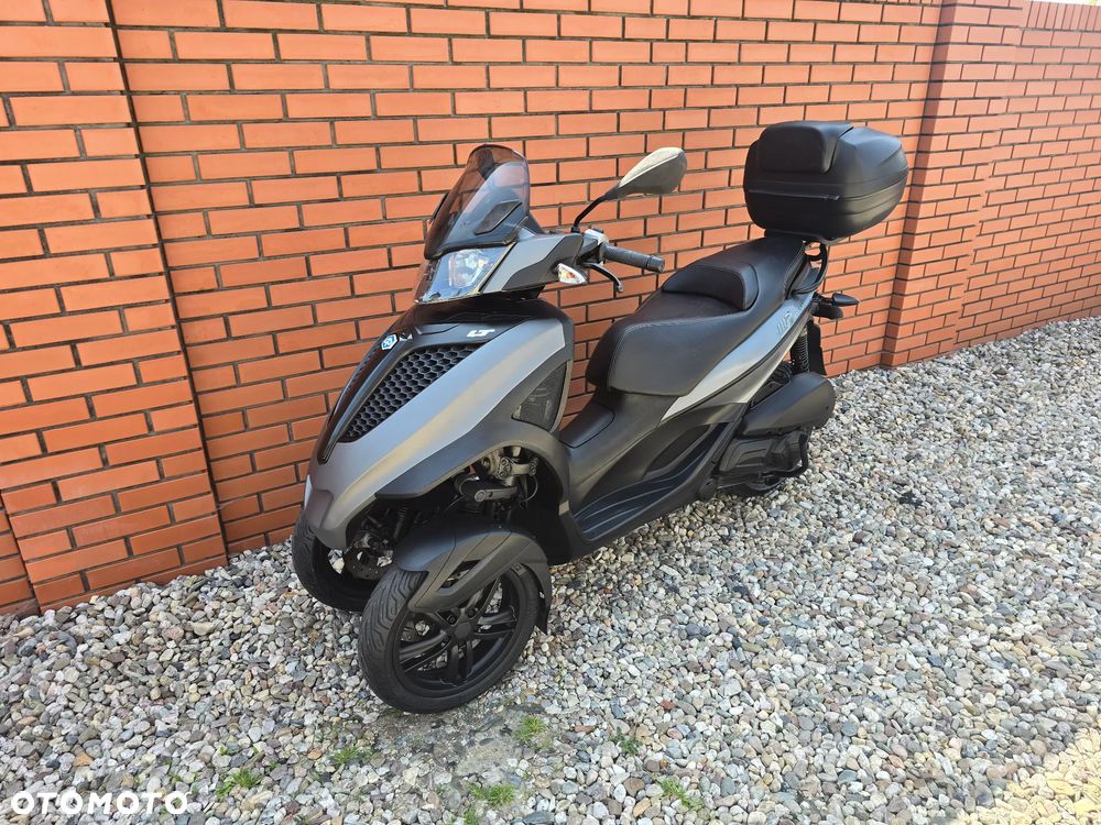 Piaggio MP-3 - 5
