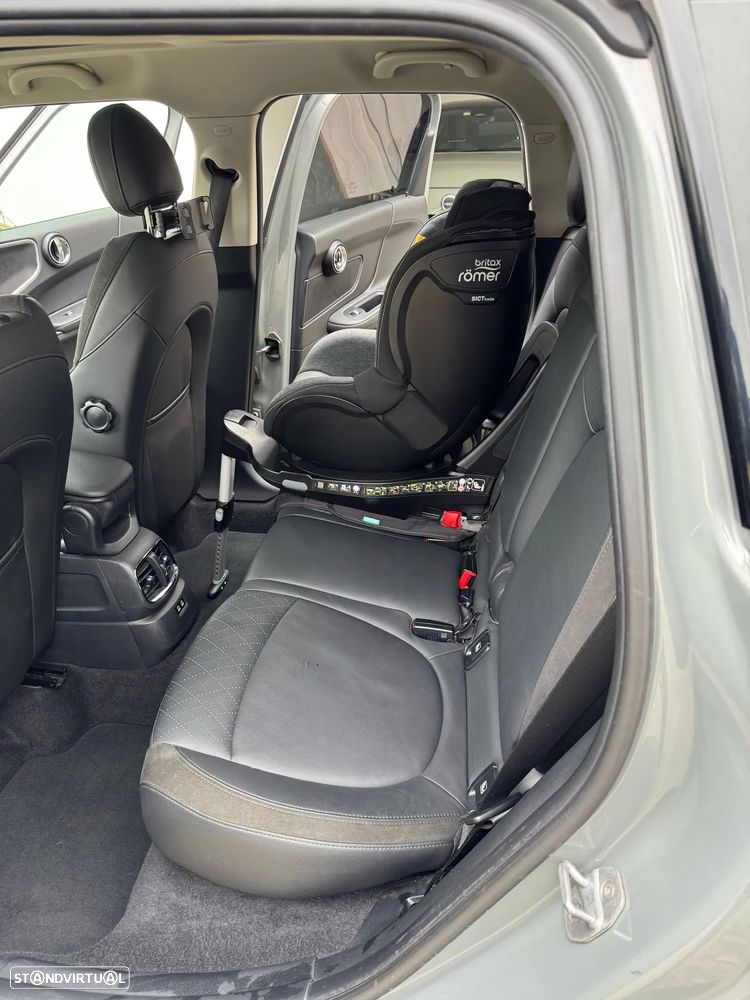 MINI Countryman One D - 37
