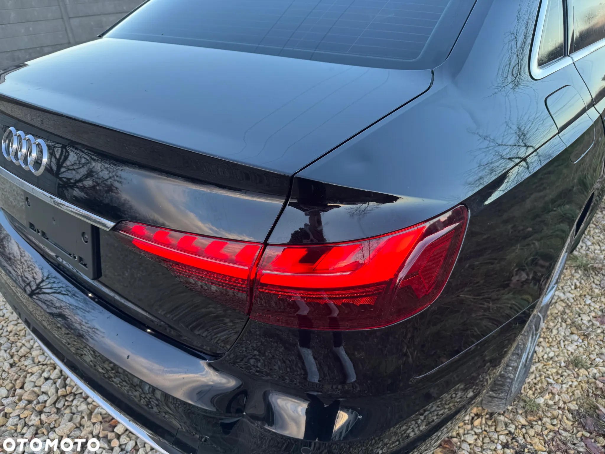 Audi A4 40 TFSI S tronic S line - 31