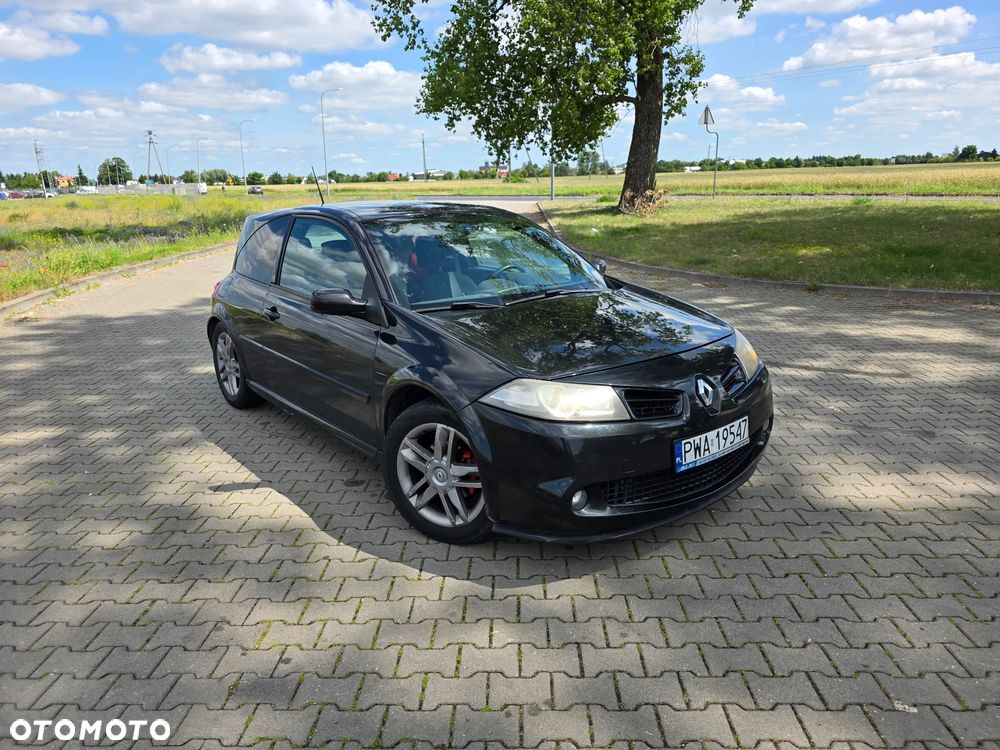 Renault Megane 2.0 dCi GT - 1
