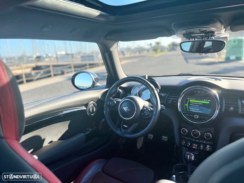MINI 3 Portas John Cooper Works - 16