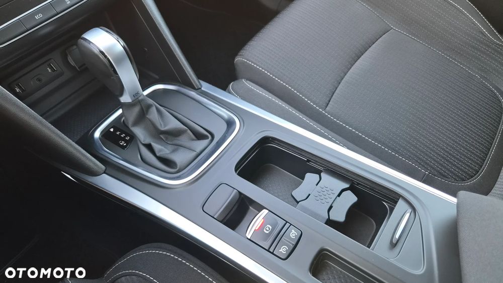 Renault Megane BLUE dCi 115 EDC BUSINESS EDITION - 20