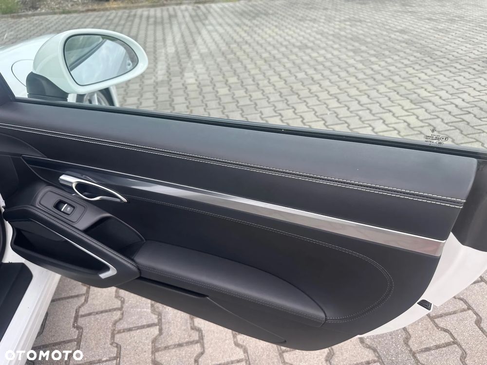 Porsche 911 Carrera S PDK - 21
