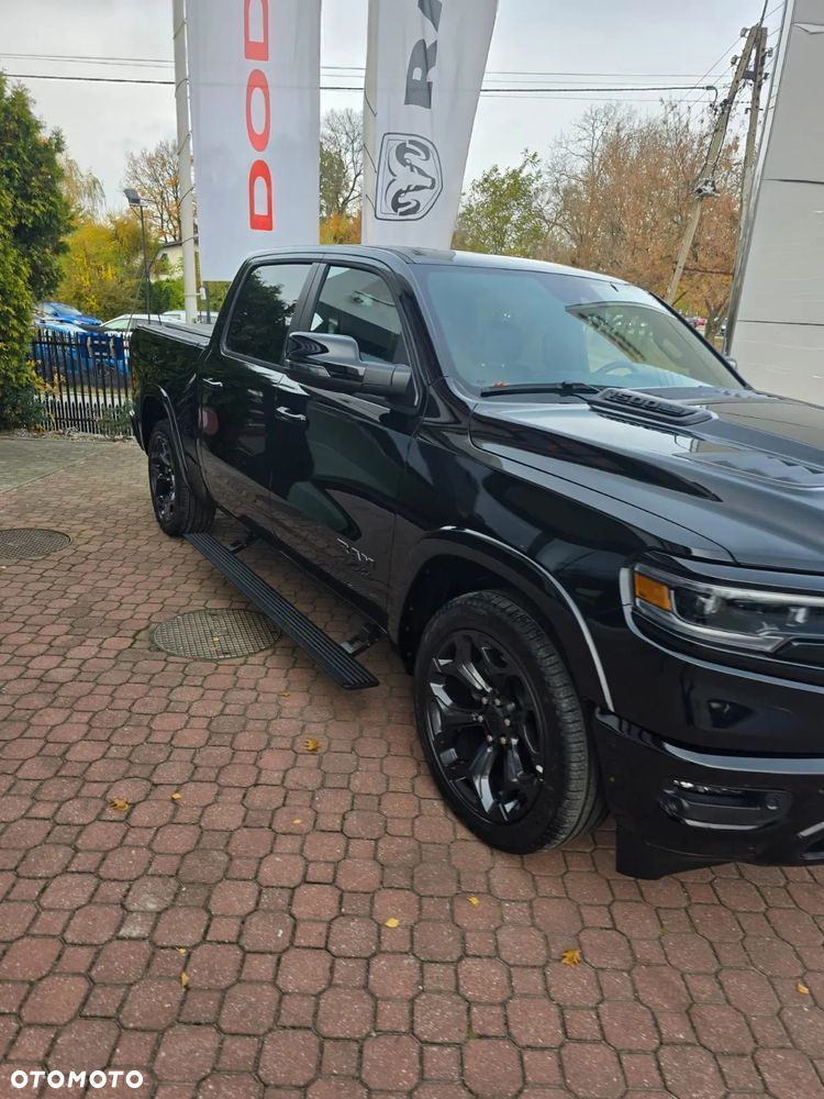 Dodge RAM 1500 5.7 4x4 - 14