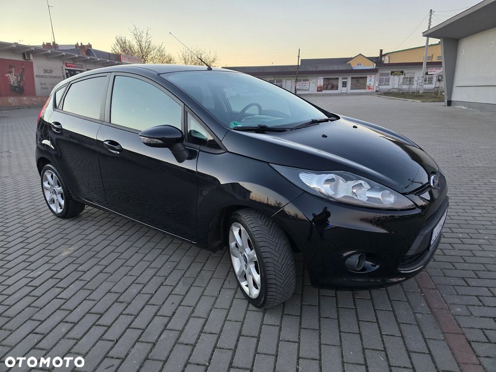 Ford Fiesta - 6