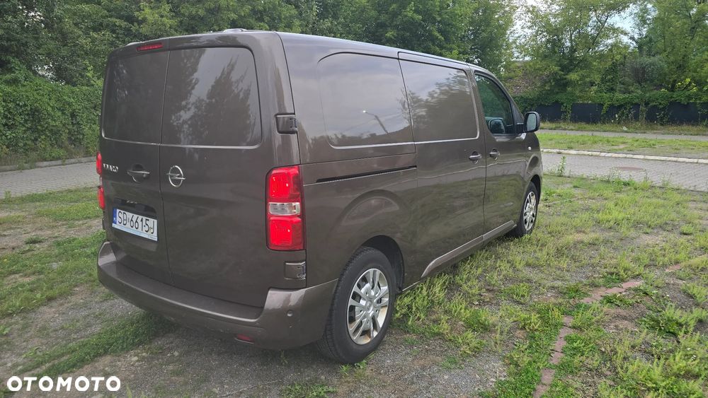 Opel Vivaro - 10