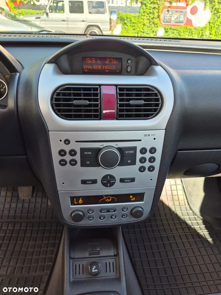 Opel Corsa 1.2 16V Limited Edition - 15